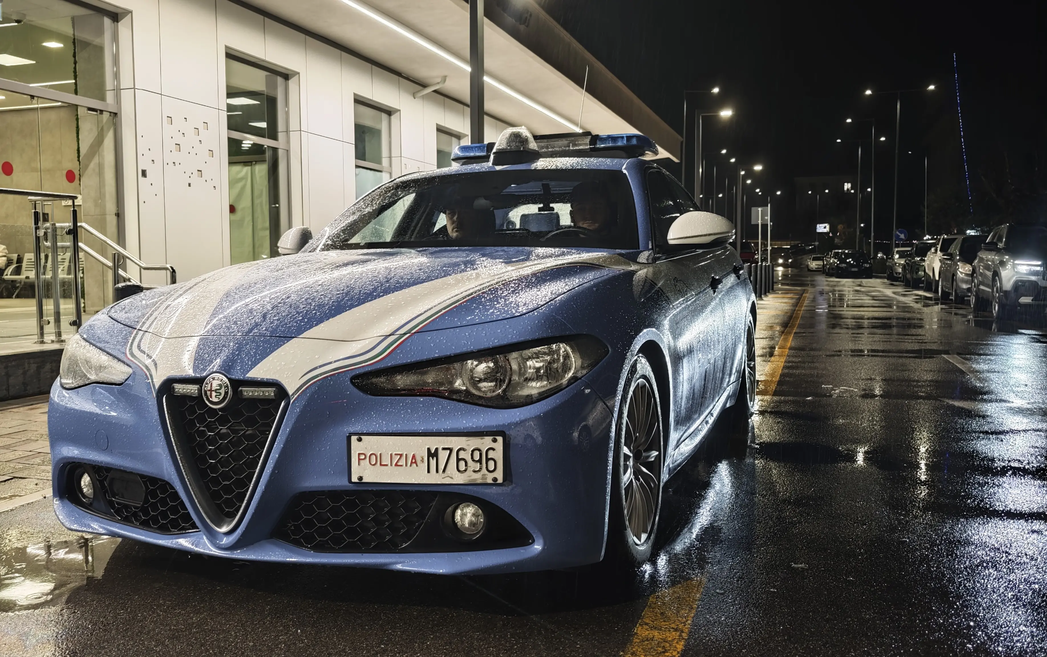 Cittadino tunisino ricercato dal 2023 arrestato in Calabria: rintracciato durante dei controlli alla stazione Vibo-Pizzo\n