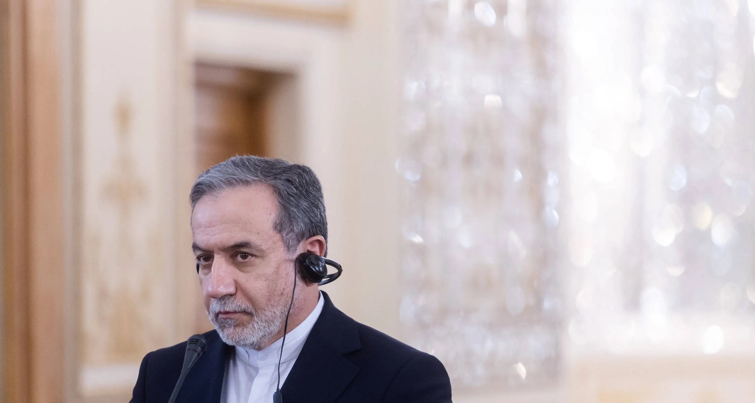 Usa e Iran tornano a parlarsi in segreto: riaperto un canale diretto per fermare la guerra\n