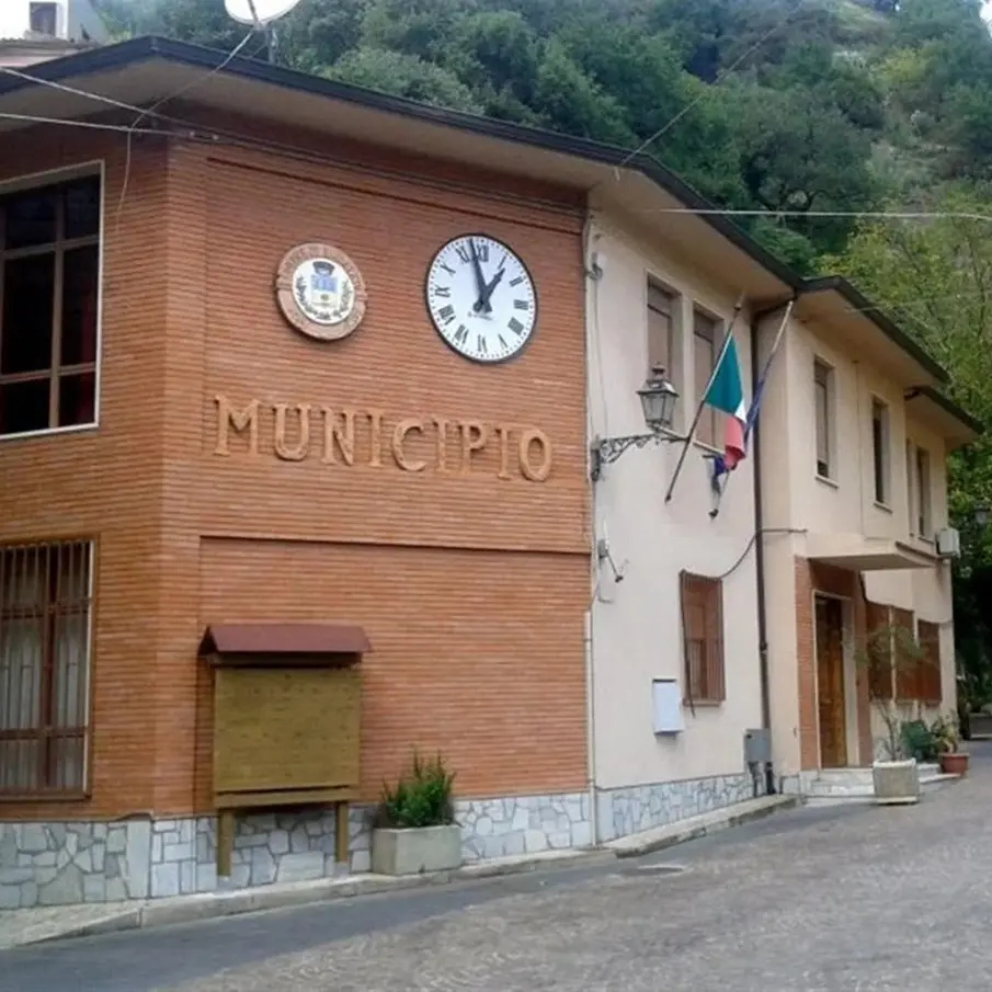 Comune di San Roberto in dissesto finanziario, il\u00A0commissario liquidatore\u00A0Battaglia\u00A0avvia\u00A0la\u00A0nuova fase dell’iter\n