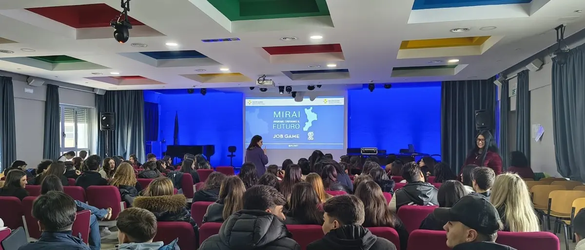 Al Mirai Job Game\u00A0gli studenti delle scuole superiori calabresi\n