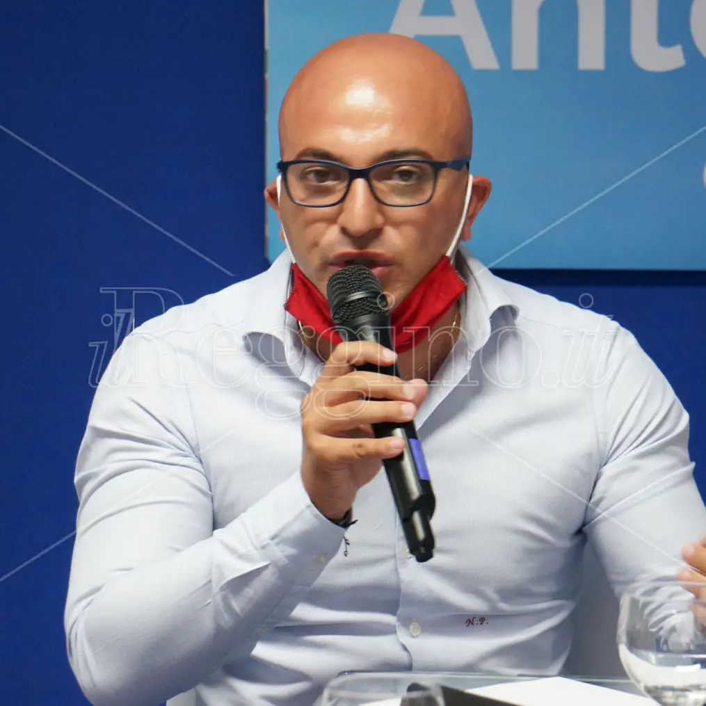 Comune Reggio, Noi Moderati\u00A0respinge l’ingresso di\u00A0Nicola Paris nella compagine elettorale\n