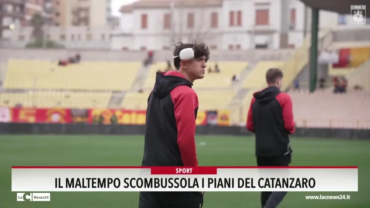 Il maltempo scombussola i piani del Catanzaro