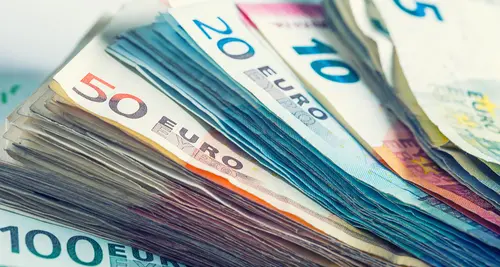 Aumenta il costo della vita: Cosenza tra le dieci città più care d’Italia, Catanzaro nella top ten delle virtuose\n