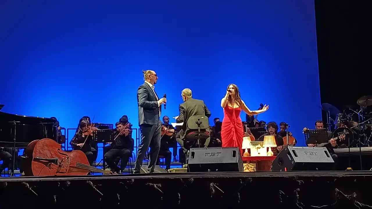 Appuntamento con Ornella: eleganza sinfonica e memoria d’autore al Rendano\n