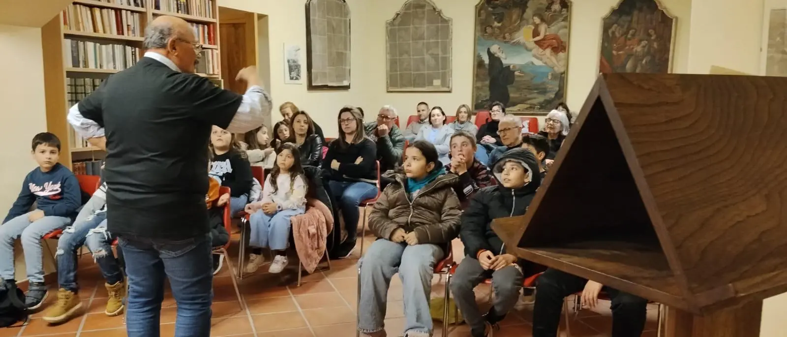 Laino Borgo festeggia la Giornata mondiale della Matematica con uno show in biblioteca\n