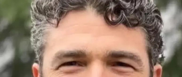 Chi è Joe Kent, il\u00A0capo dell'antiterrorismo Usa che si è dimesso. La moglie fu uccisa in Siria\n