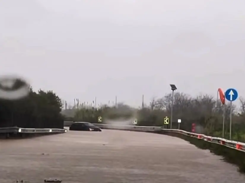 Frane, allagamenti, fiumi esondati e 80 persone evacuate: cosa lascia il ciclone Jolina