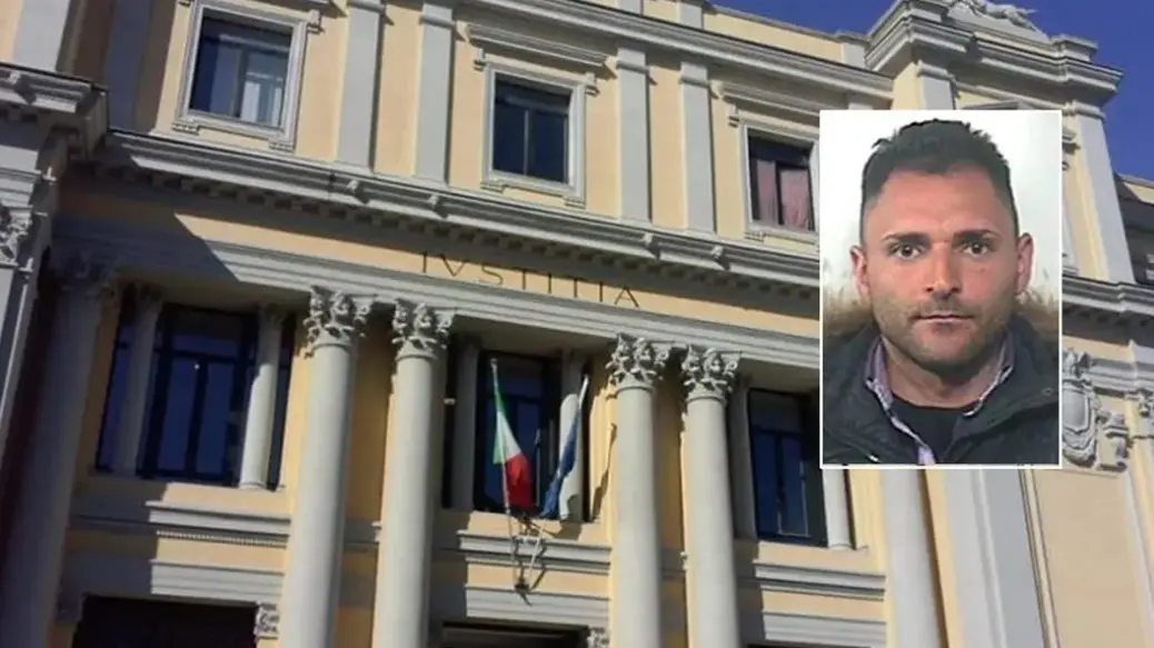 <p>Nel riquadro Francesco Olivieri</p>\\n