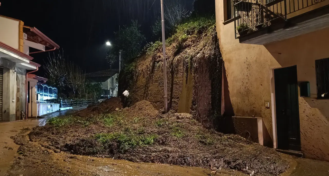 Maltempo e rincari,\u00A0Confartigianato Vibo\u00A0chiede aiuti urgenti: «Le\u00A0imprese non possono essere lasciate sole»\n