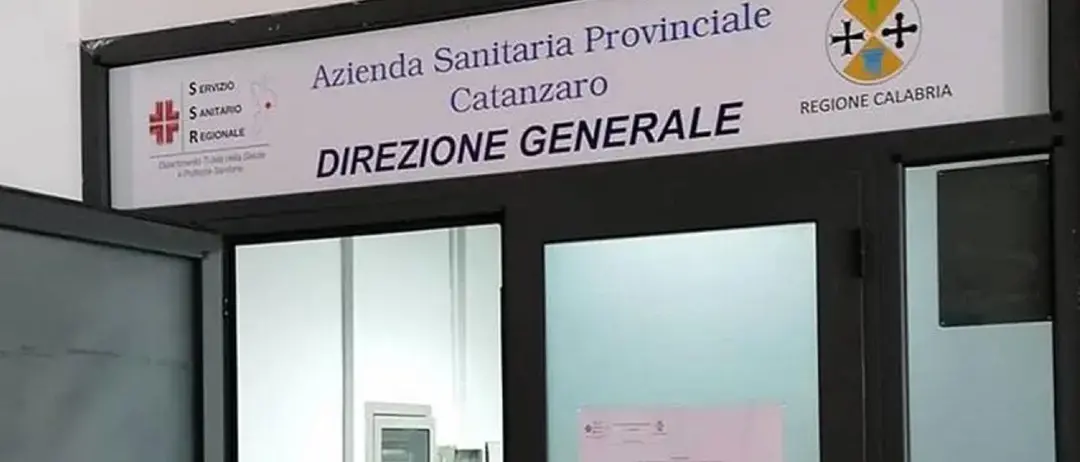 Asp di Catanzaro, approvato il nuovo atto aziendale: «I\u00A0distretti diventano il cuore dell’assistenza territoriale»\n