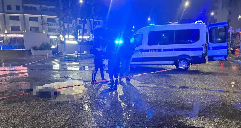 <p>Reggio Calabria,<span style=\"color:hsl(0, 75%, 60%);\"> individuato il pirata della strada</span> che ha travolto e ucciso una ragazza di 29 anni</p>