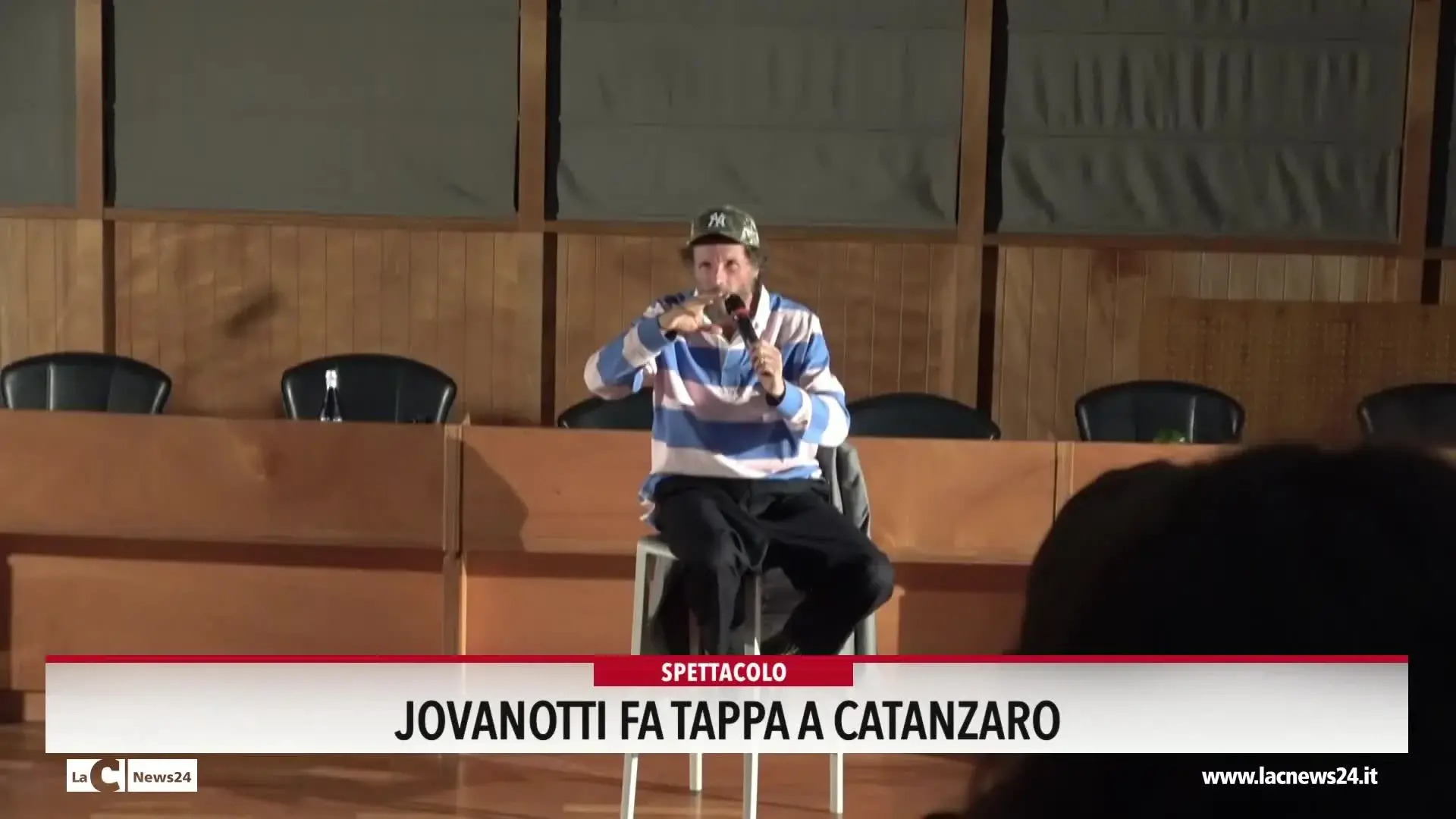 Jovanotti fa tappa a Catanzaro