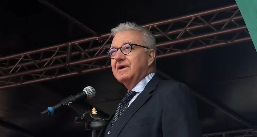 Referendum, il sottosegretario Mantovano lancia il Sì:\u00A0«Molti magistrati d’accordo perchè rafforza la loro autonomia»\n