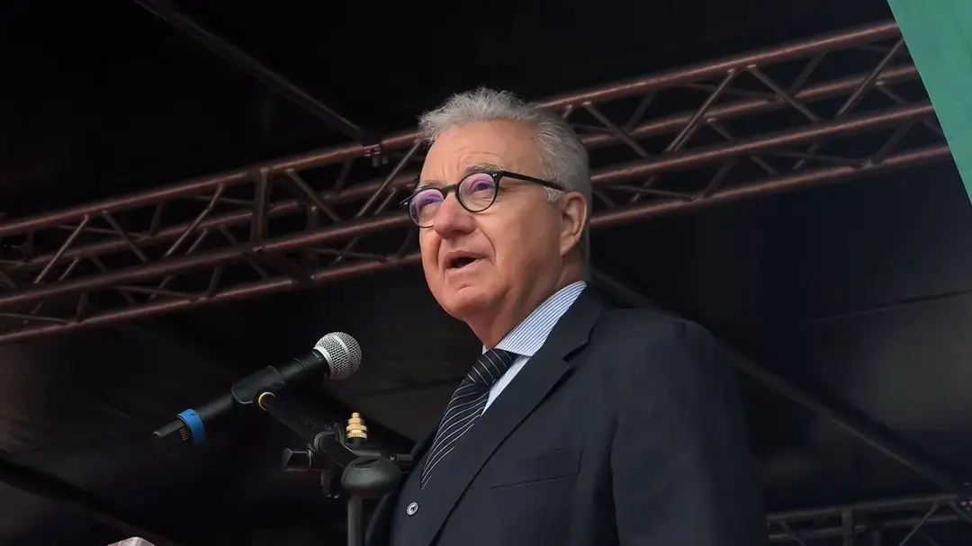 Referendum, il sottosegretario Mantovano lancia il Sì:\u00A0«Molti magistrati d’accordo perchè rafforza la loro autonomia»\n