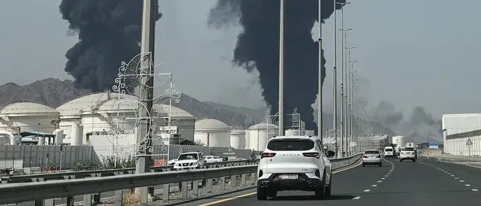 Raid sugli impianti di petrolio e gas, l’Iran minaccia ritorsioni. Trump valuta l’invio di migliaia di soldati\u00A0\n