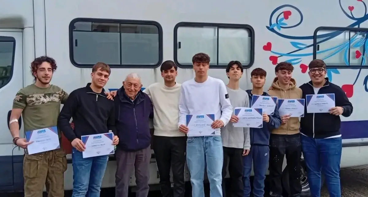 Al liceo scientifico Zaleuco\u00A0di Locri, giornata Avis dedicata alla donazione del sangue\u00A0\n