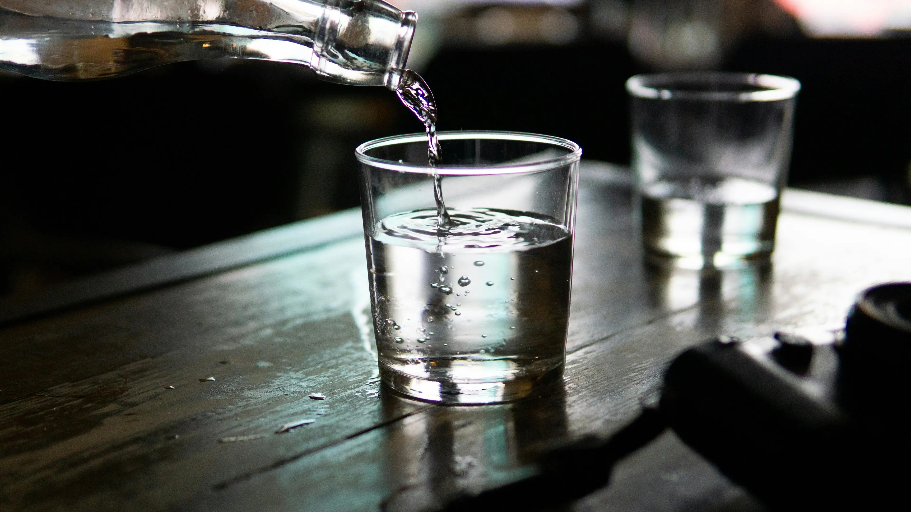 Acqua più cara in Calabria: bollette in crescita fino al 10%, aumenti quasi doppi rispetto alla media nazionale\n