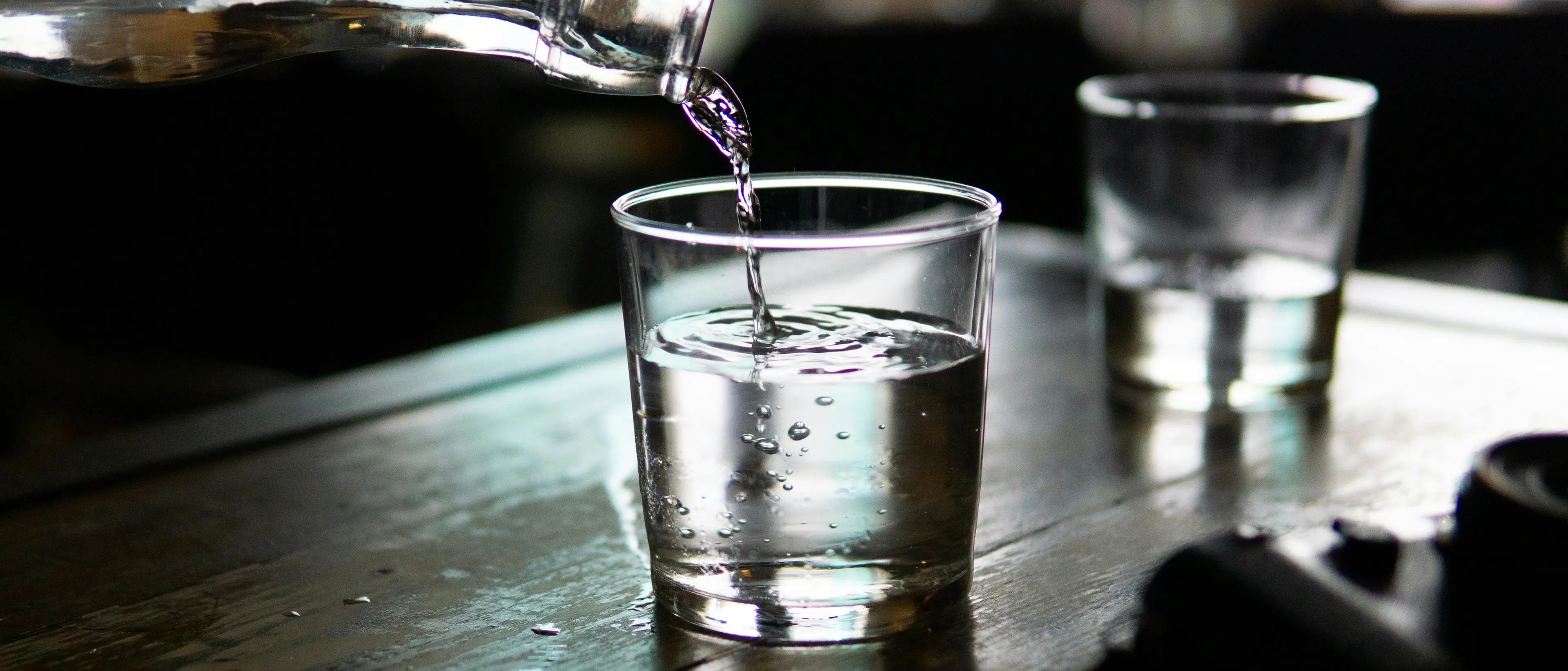 Acqua più cara in Calabria: bollette in crescita fino al 10%, aumenti quasi doppi rispetto alla media nazionale\n