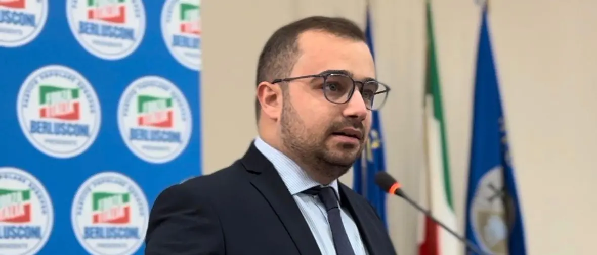 Vinitaly a Reggio, Camera(FIG): «Un evento che riaccende il futuro della città e premia la visione di Forza Italia»\n