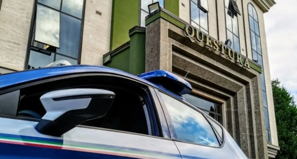 Vibo, il questore emette 5 fogli di via e 2 daspo per la rissa di San Costantino Calabro. Sei daspo per i disordini dopo una partita nella frazione Marina\n