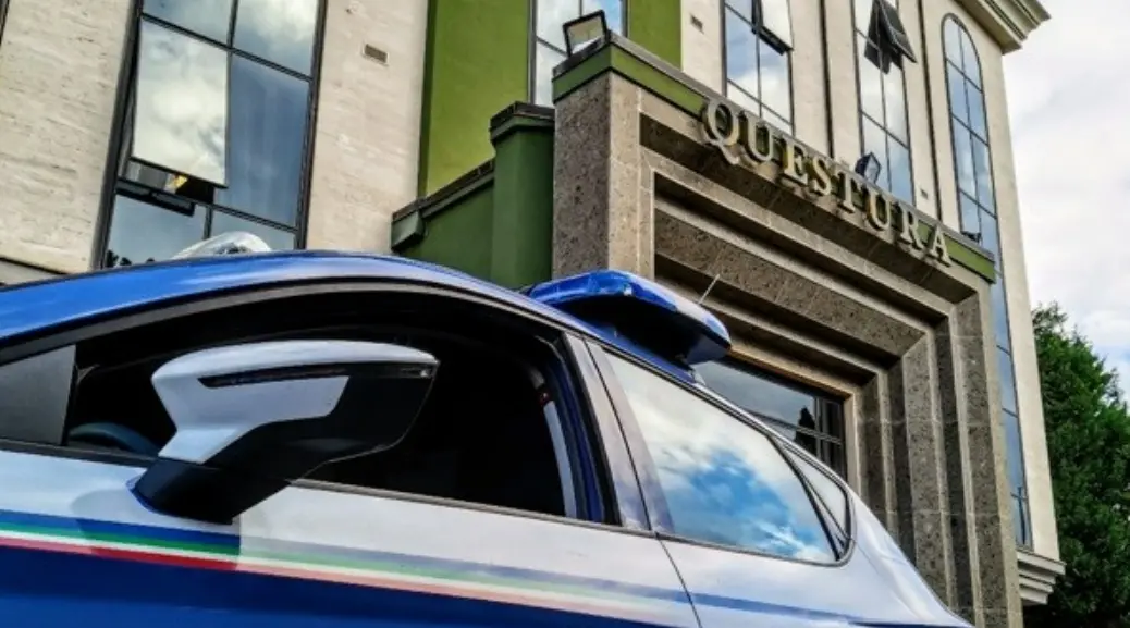 Vibo, il questore emette 5 fogli di via e 2 daspo per la rissa di San Costantino Calabro. Sei daspo per i disordini dopo una partita nella frazione Marina\n