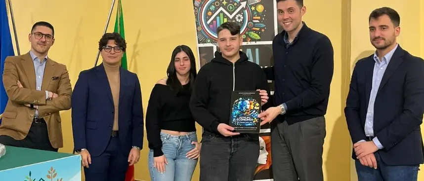 Vibo, il Gruppo giovani imprenditori porta l’economia nelle scuole e sfida i luoghi comuni sul Sud da lasciare\n