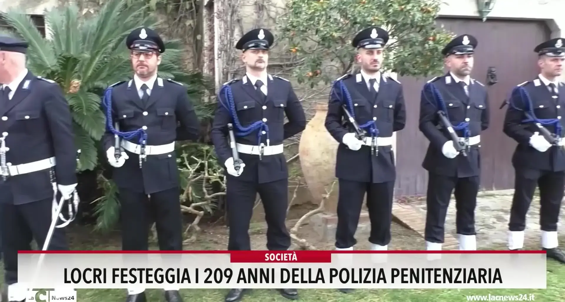 Locri festeggia i 209 anni della polizia penitenziaria