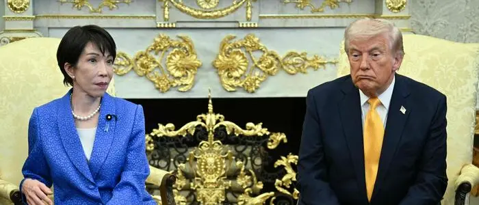 Tensioni su Hormuz, Trump: «Alleati pronti ma tardi». Gelo con la premier giapponese Takaichi su Pearl Harbor\n