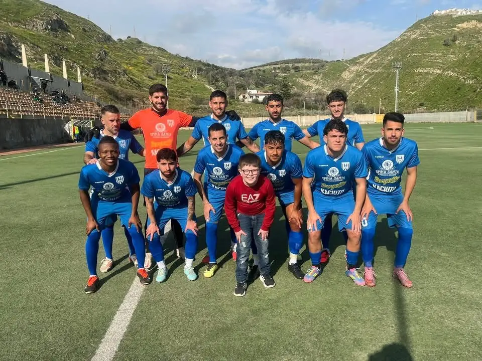 Bovese–Bagnarese: il presidente Neri e il mister Pasquale Minniti chiamano i tifosi allo stadio per un match decisivo\n