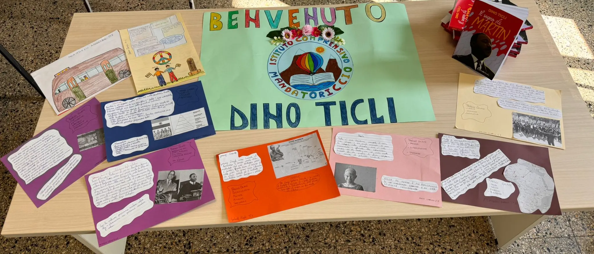 Mandatoriccio, “Olimpiadi del libro”: gli studenti incontrano lo scrittore Dino Ticli\n