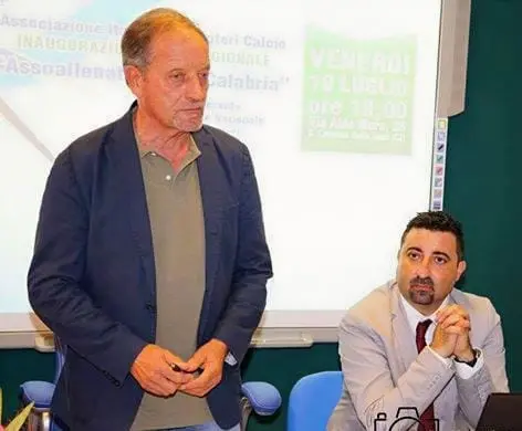 L’Associazione italiana allenatori calcio in Calabria: incontri con gli staff di Cosenza, Catanzaro e Crotone\n