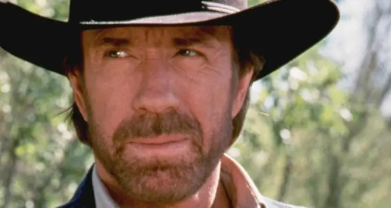 Morto Chuck Norris, l’attore americano era stato ricoverato d’urgenza in un ospedale delle Hawaii\n