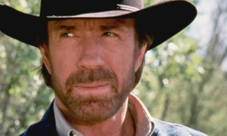 Morto Chuck Norris, l’attore americano era stato ricoverato d’urgenza in un ospedale delle Hawaii\n