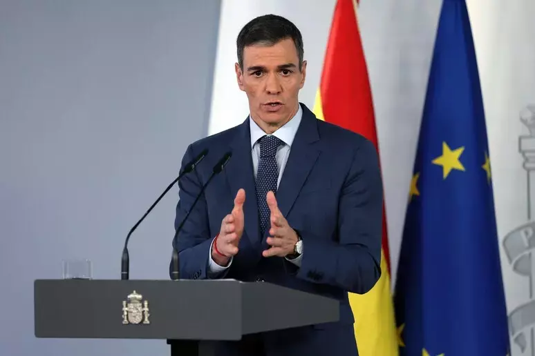 Guerra in Medio Oriente, piano da 5 miliardi: Sánchez mobilita misure contro la crisi\n