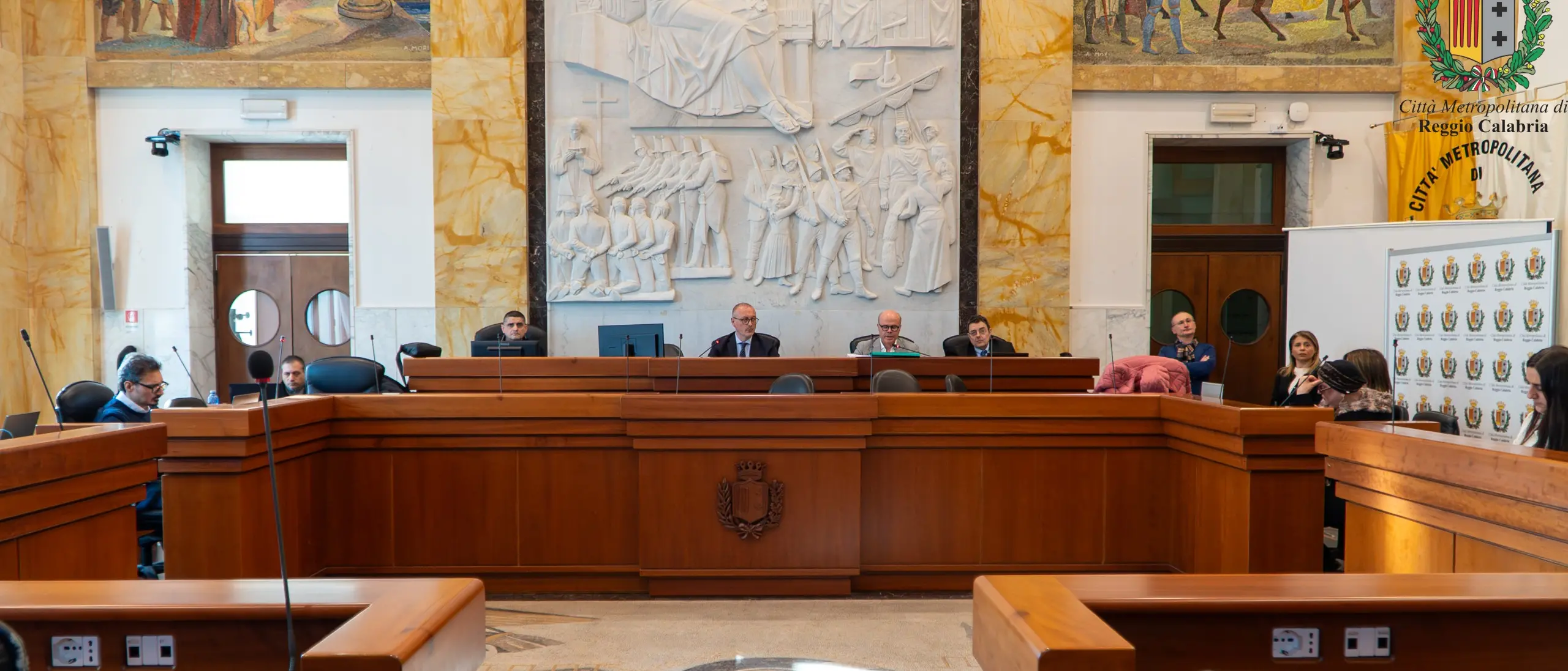 Dalla riqualificazione delle periferie alla sicurezza sociale, il Consiglio metropolitano accelera su interventi e strategie per il territorio\n