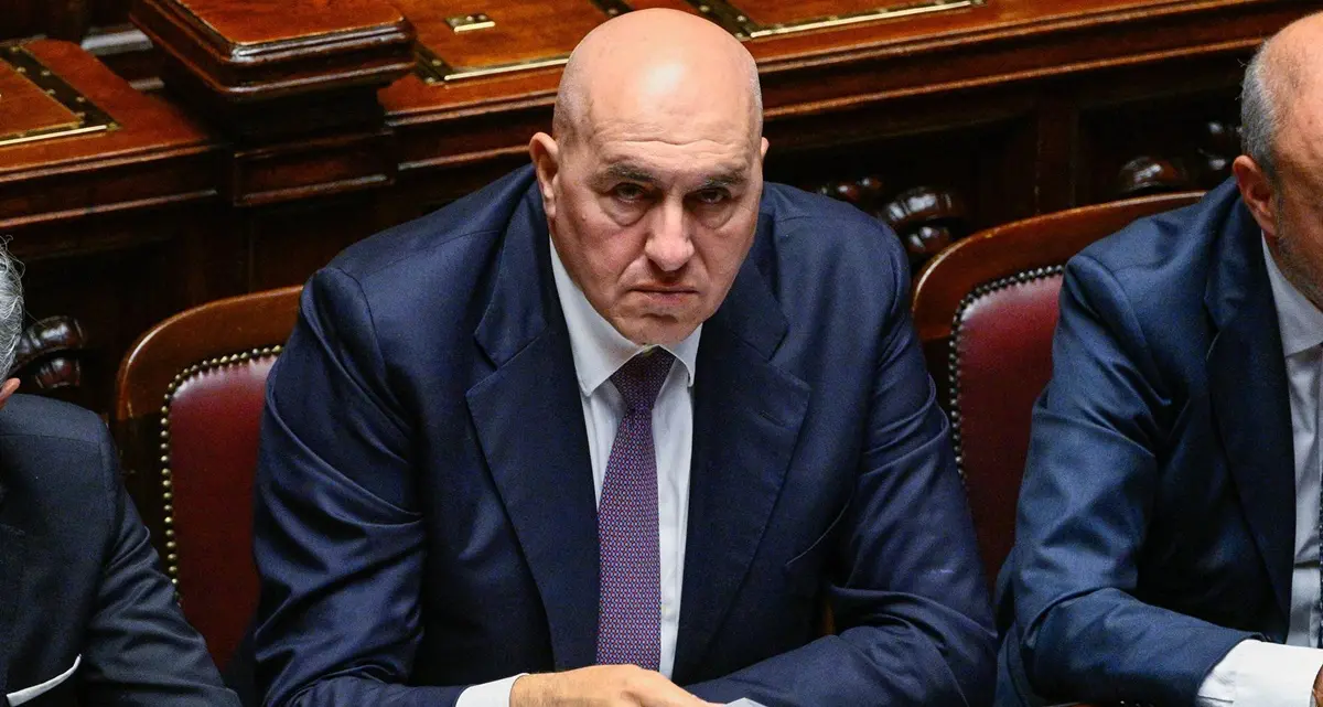 «Alleati codardi?»,\u00A0Crosetto: «Al contrario, stanno aiutando gli Usa»\n