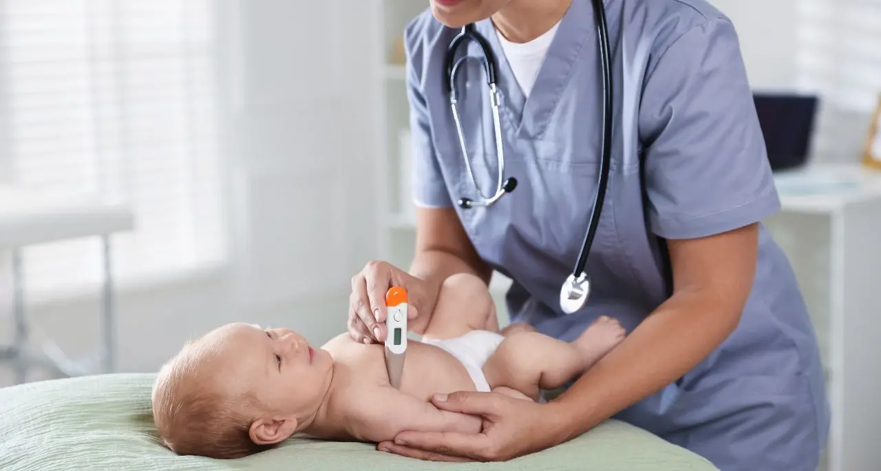 <p>Senza pediatra sette comuni vibonesi, Dasà diffida l'Asp: «<span style=\"color:hsl(0, 75%, 60%);\">Inaccettabile</span>, pronto ad andare in Procura»</p>