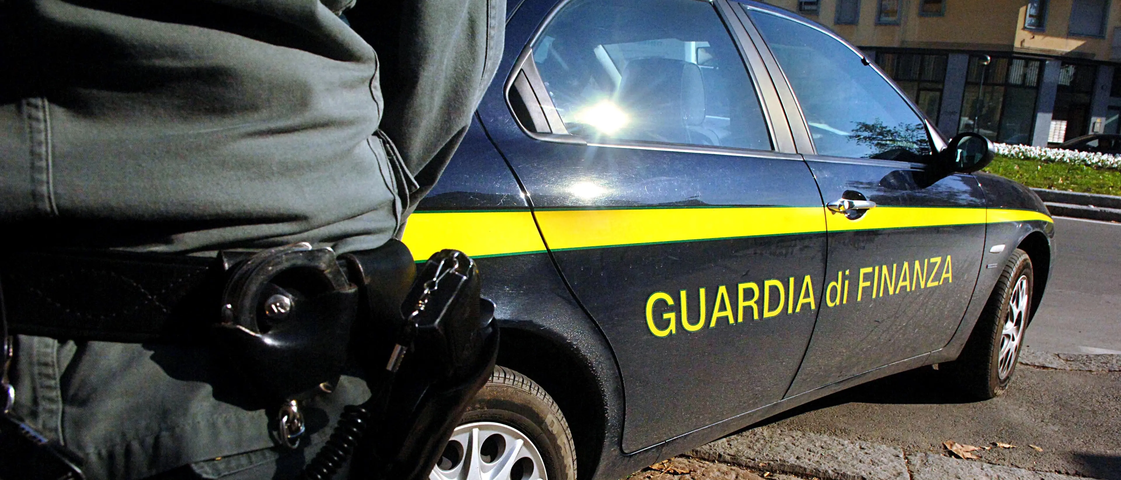 Criminalità, il bilancio della Gdf:\u00A01.351 indagini e 7.442 coinvolti. A Reggio Calabria confiscati beni per 140 milioni\n