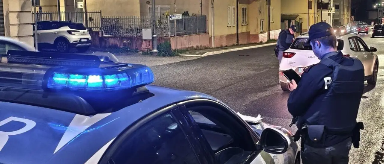 Polizia di Stato, controlli straordinari nel Vibonese tra città e provincia: 129 persone identificate\n