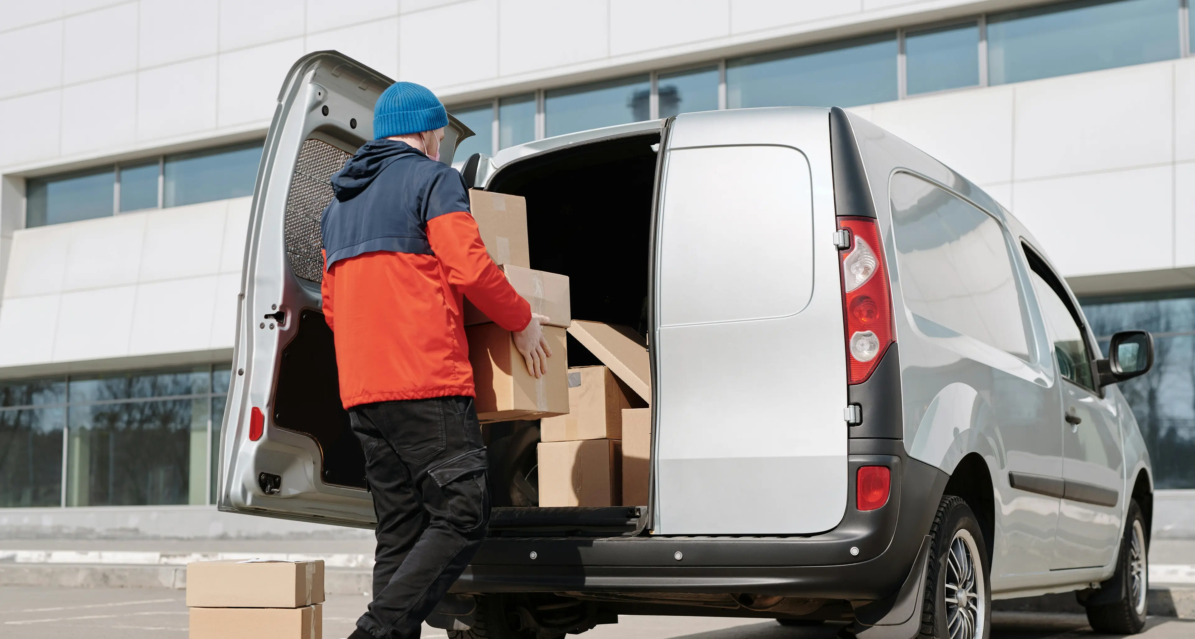 Taglio accise, agenti di commercio e piccoli autotrasportatori esclusi: in Calabria 8mila imprese penalizzate\n