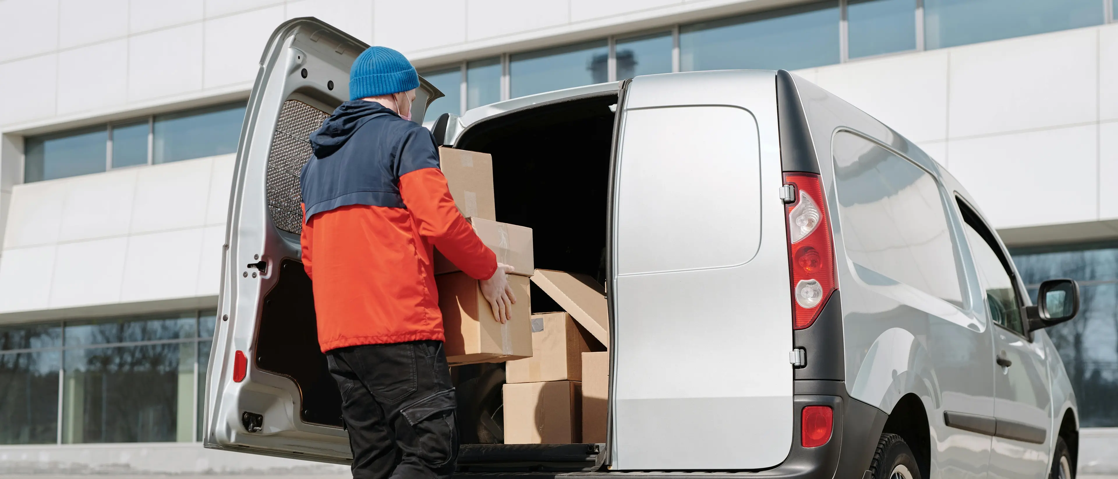 Taglio accise, agenti di commercio e piccoli autotrasportatori esclusi: in Calabria 8mila imprese penalizzate\n