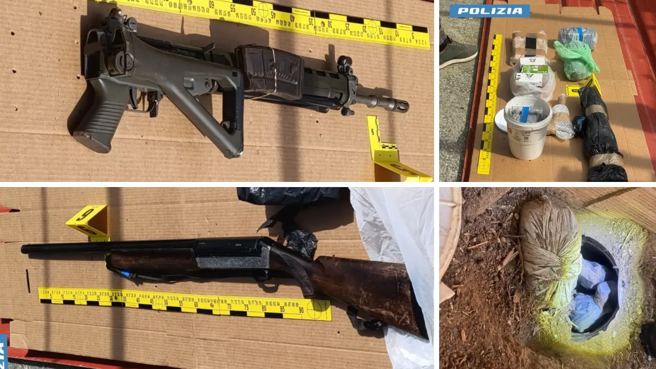 Un fucile d’assalto, carabine, pistole e oltre un chilo di cocaina\u00A0nascosti sottoterra\u00A0a Gioiosa Ionica: arrestato 48enne di Siderno\n