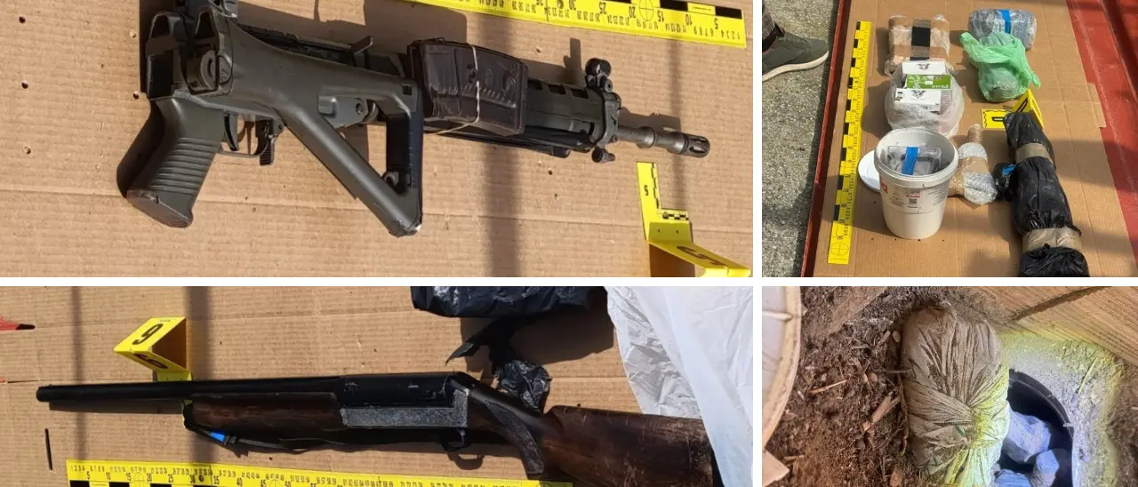 Un fucile d’assalto, carabine, pistole e oltre un chilo di cocaina\u00A0nascosti sottoterra\u00A0a Gioiosa Ionica: arrestato 48enne di Siderno\n