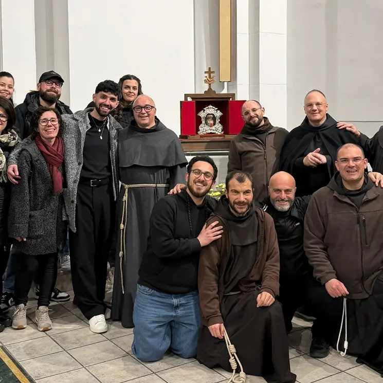 La reliquia di San Francesco a Palmi: comunione, missione e un cammino che attraversa la Calabria\n