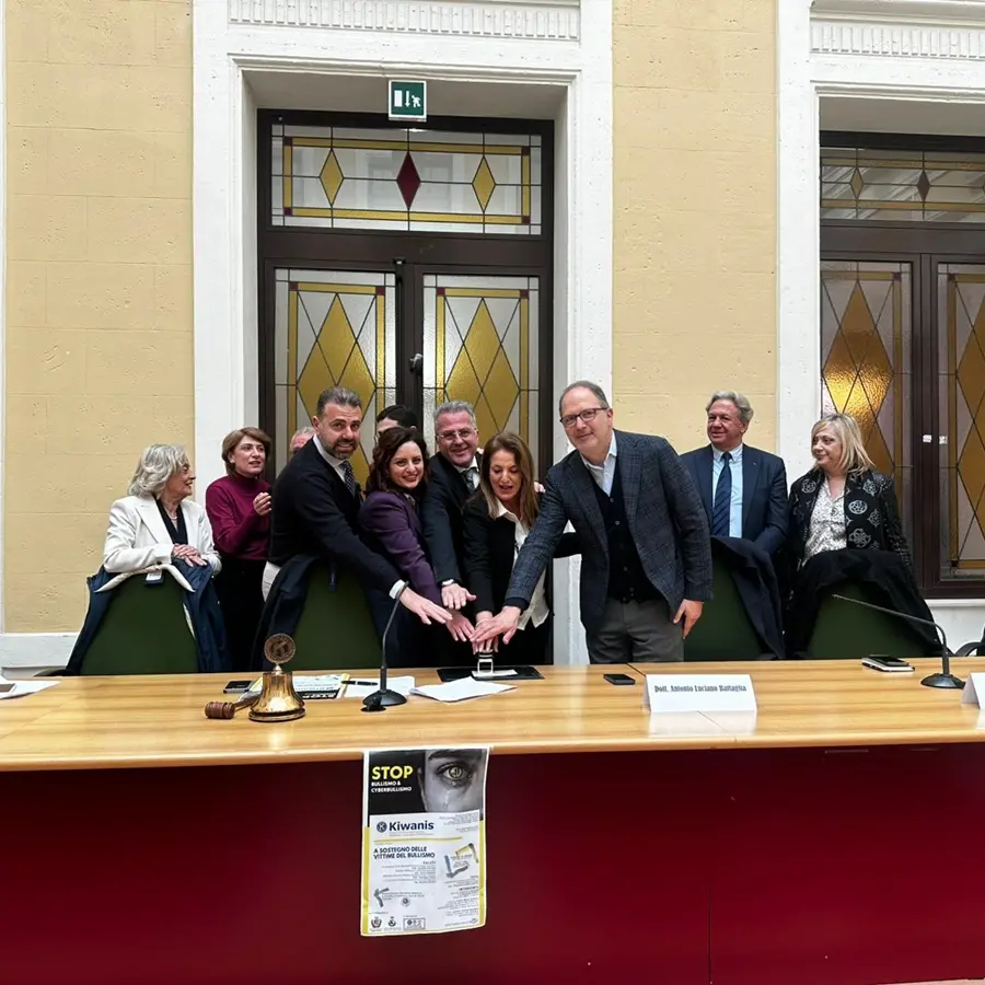 Reggio, Contro il bullismo, una sola voce: «Non restiamo indifferenti»\n