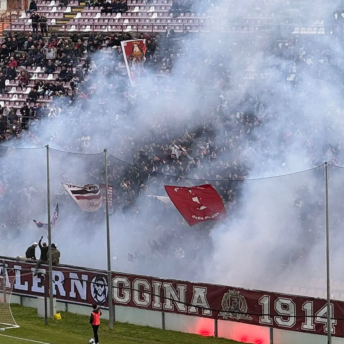 <p>Sconfitta amara per la Reggina: l’Acireale passa al Granillo nel recupero: 0-1</p>