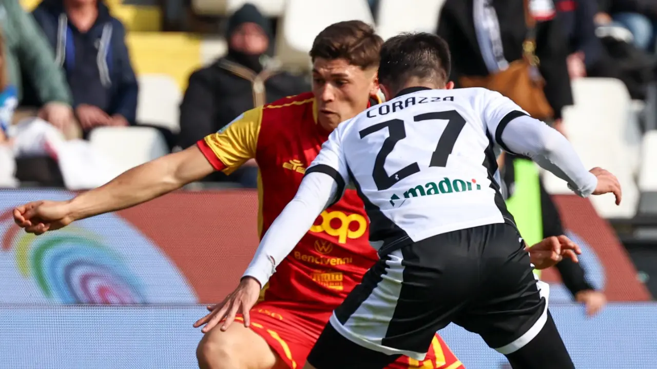 Serie B, debacle giallorossa: il Catanzaro crolla nel secondo tempo a Cesena. Finale 3-1\n