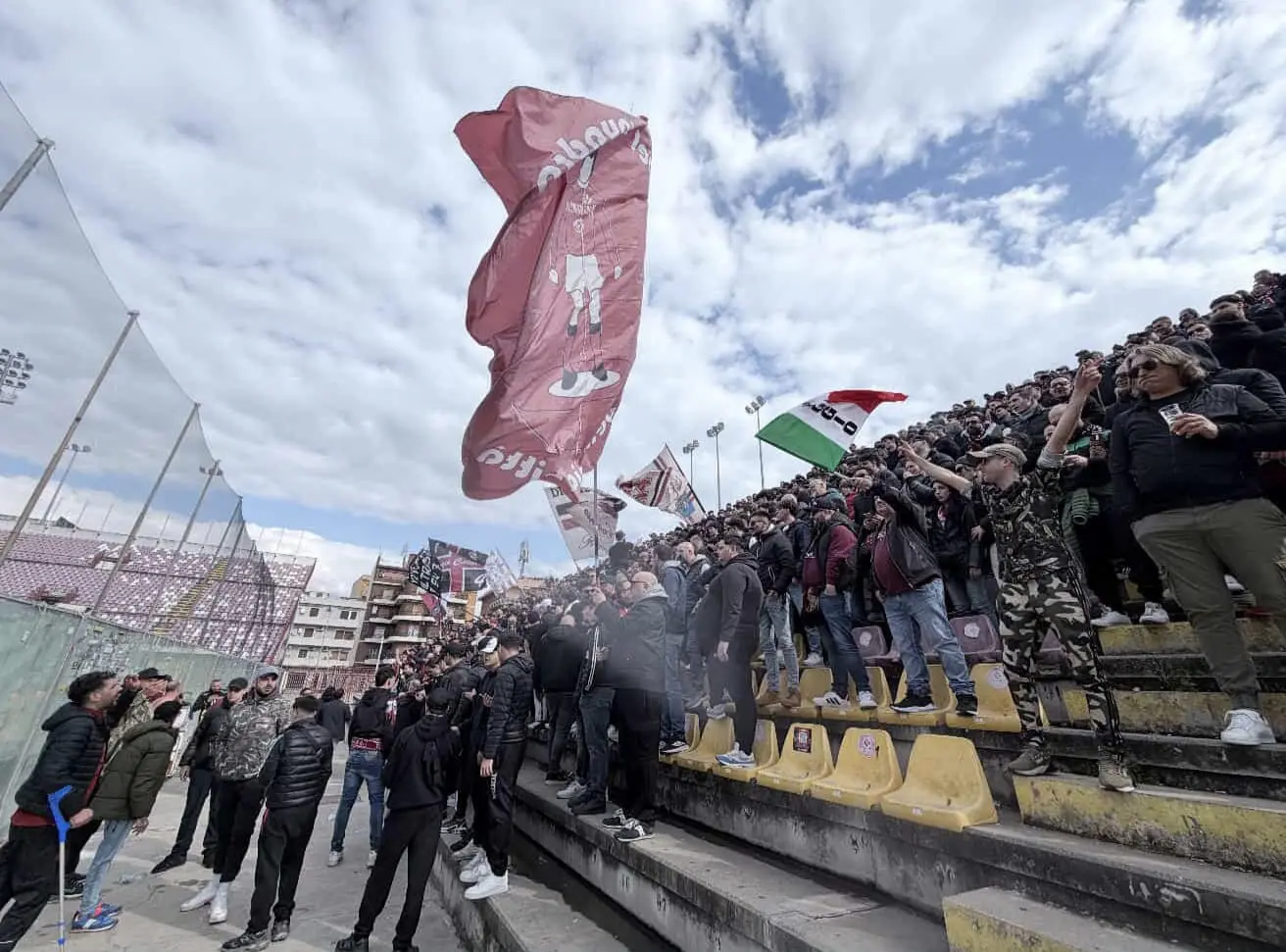 Reggina, crollo al Granillo: contro l’Acireale una sconfitta che pesa come una resa\n