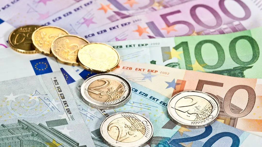 <p>Reddito delle famiglie, in provincia di Catanzaro la<span style=\"color:hsl(0, 75%, 60%);\"> ricchezza pro-capite</span> è di 18.026,64 euro</p>