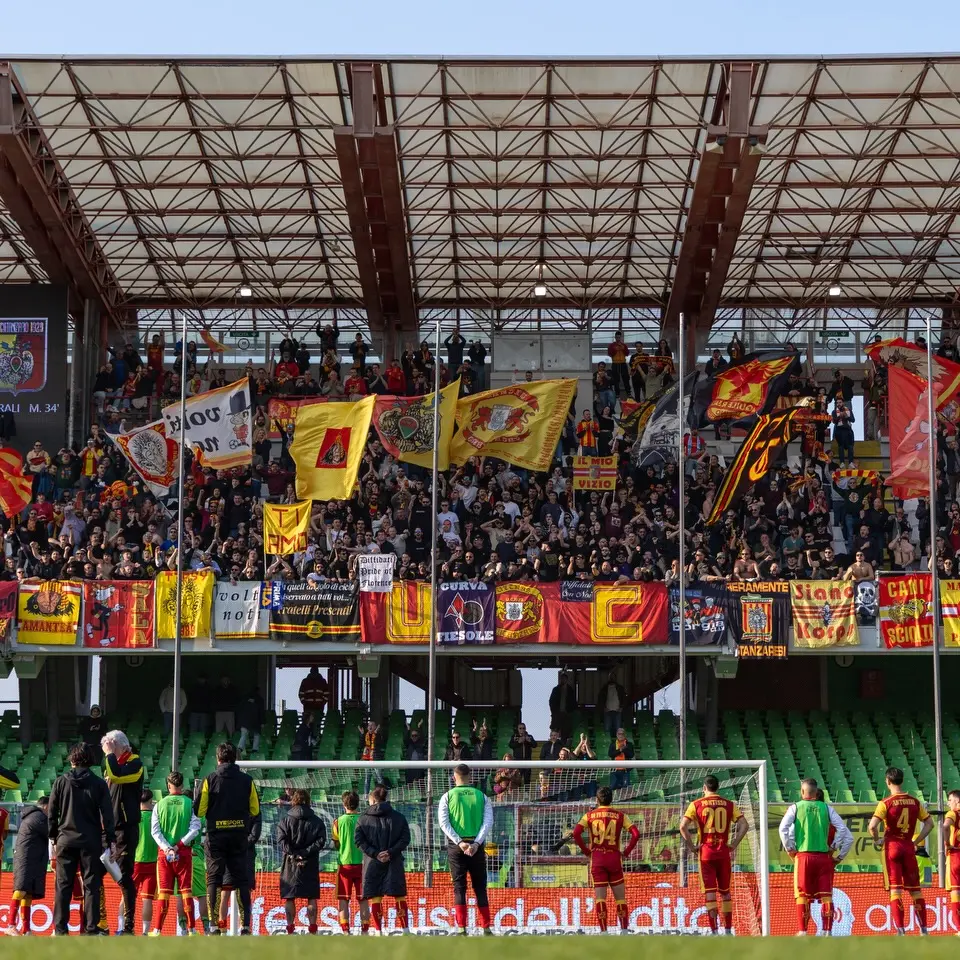 <p><span style=\"color:hsl(0, 75%, 60%);\">Top e flop</span> Cesena-Catanzaro (3-1): si salva Liberali, crolla la retroguardia</p>